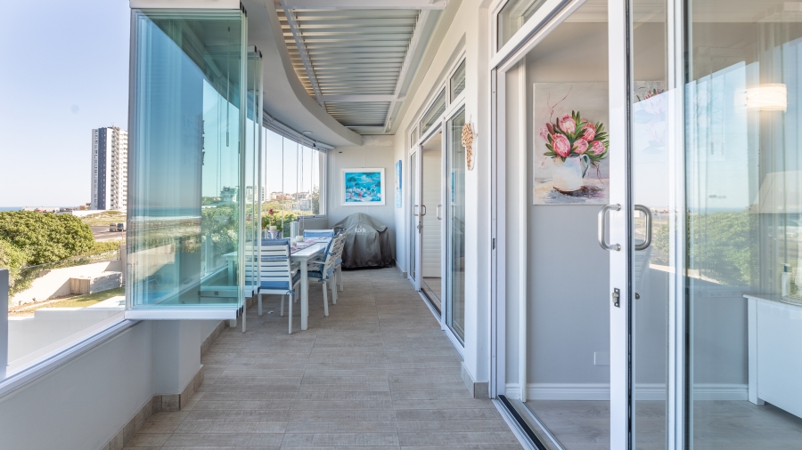 3 Bedroom Property for Sale in Bloubergstrand Western Cape